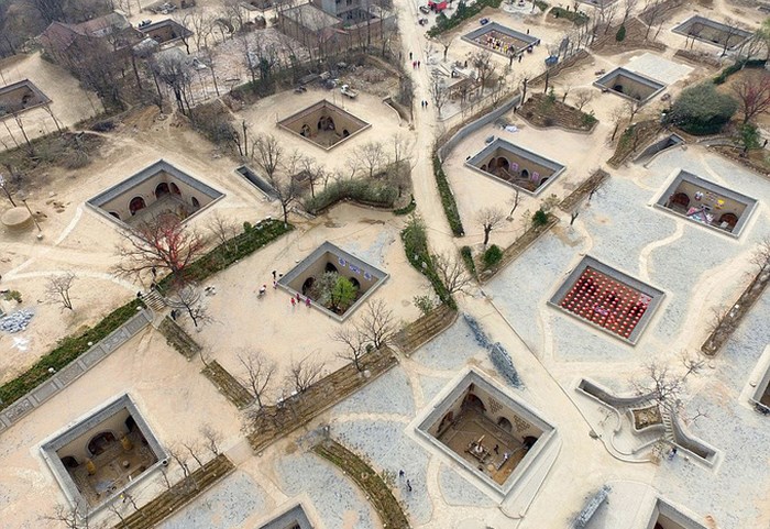Ngôi làng kỳ lạ ở Trung Quốc