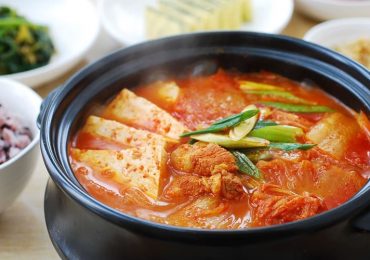 Thưởng thức ẩm thực Hàn Quốc qua những món ăn từ kim chi